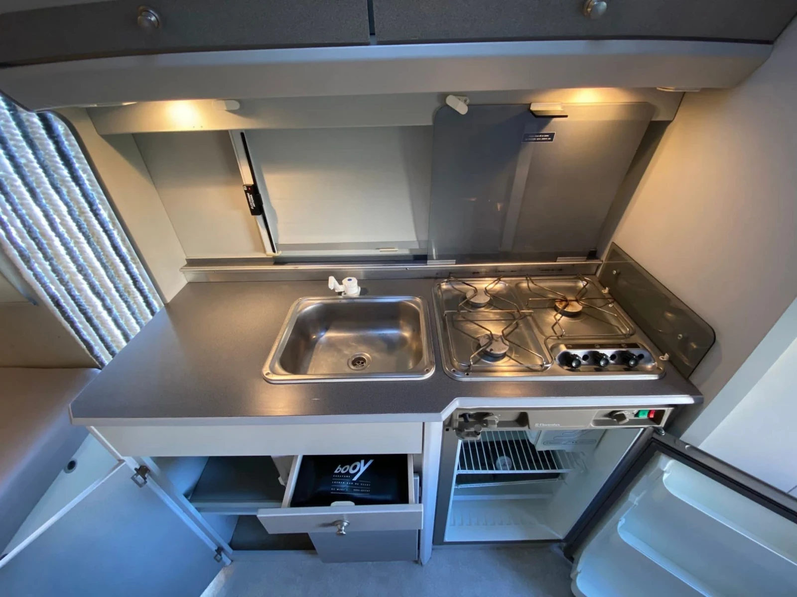 �������� Beyerland Vitesse | Mobile.bg � ����������� 10