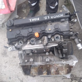 Повреден двигател Хонда 1.8iтип R18A1, снимка 2 - Части - 41383785