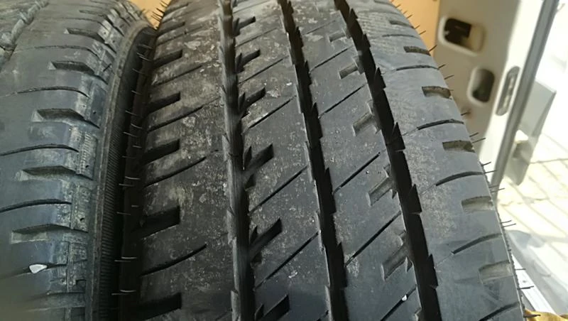 Гуми Летни 195/70R15, снимка 4 - Гуми и джанти - 25565963