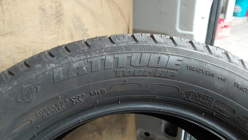 Гуми Летни 235/55R17, снимка 9 - Гуми и джанти - 27927885