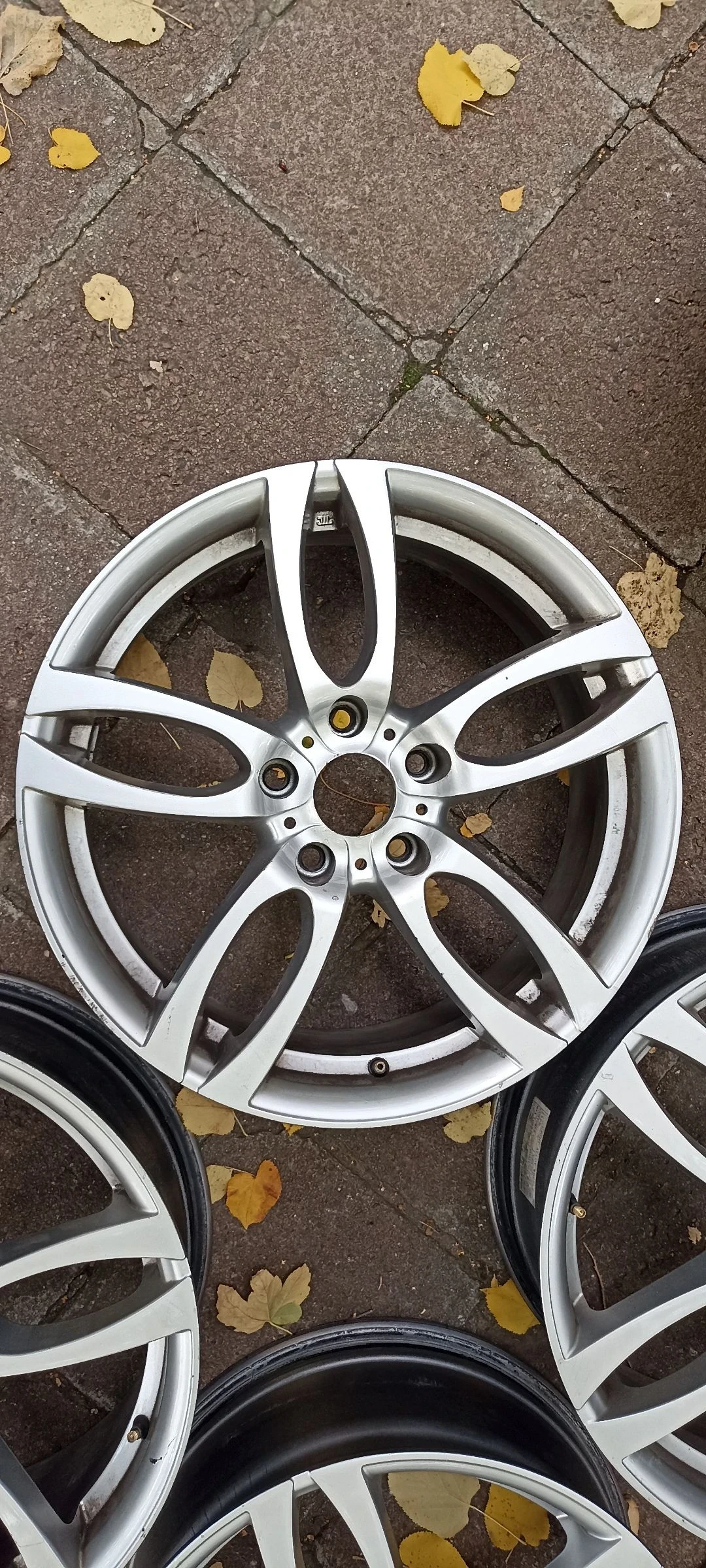 ������ �� BMW | Mobile.bg � ����������� 5