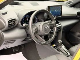 Toyota Yaris Cross 1.5HYBRID-КОЖА-LED-КYLESS-JBL-ПОДГРЕВ-FULL-УНИКАТ!, снимка 11