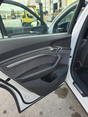 Audi E-Tron, снимка 6