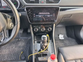 Skoda Superb 2.0, 280 к.с. бензин, автоматик, 4х4, черен мат, снимка 11