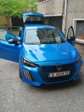 Peugeot 208 GT, снимка 2