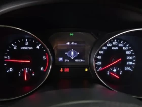 Kia Carnival 9-Seater Luxury, снимка 8
