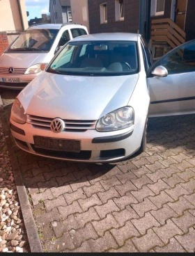 VW Golf 1.6FSI, снимка 1