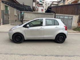 Toyota Yaris 1.0i Климатик - 4800 лв. - 13635374 | Car24.bg