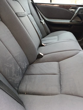 Mercedes-Benz E 250 TD - 2100 € / 4107.24 лв. - 90270274 6