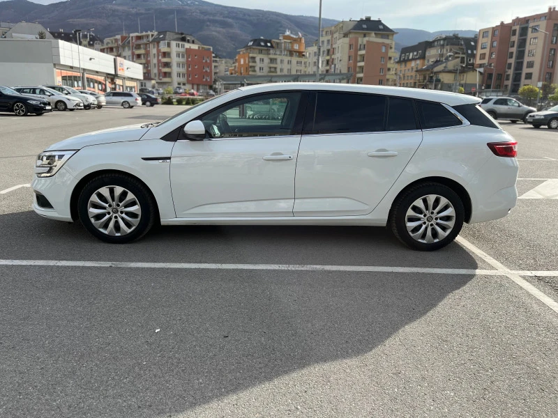 Renault Megane 1.5 dCi, снимка 5 - Автомобили и джипове - 46960317