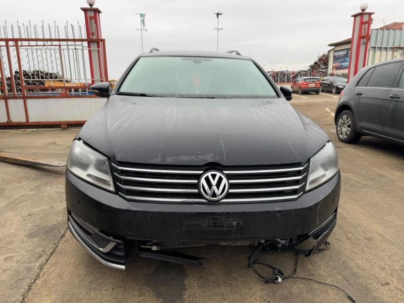 VW Passat 1.8, снимка 1 - Автомобили и джипове - 48220606