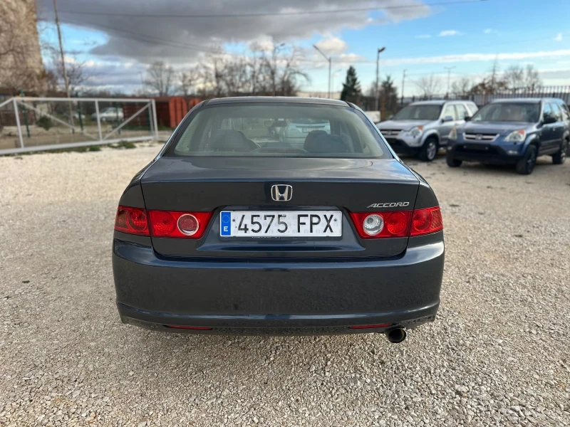 Honda Accord 2.0VTEC//FACELIFT//SPAIN/, снимка 4 - Автомобили и джипове - 48731610