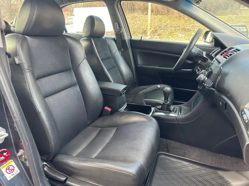 Honda Accord 2.0VTEC//FACELIFT//SPAIN/БЕЗ РЪЖДИ, снимка 11 - Автомобили и джипове - 48731610