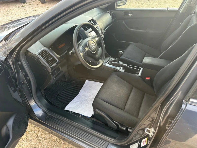 Honda Accord 2.0VTEC//FACELIFT//SPAIN, снимка 9 - Автомобили и джипове - 48731610