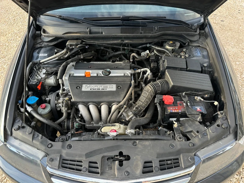 Honda Accord 2.0VTEC//FACELIFT//SPAIN/, снимка 16 - Автомобили и джипове - 48731610