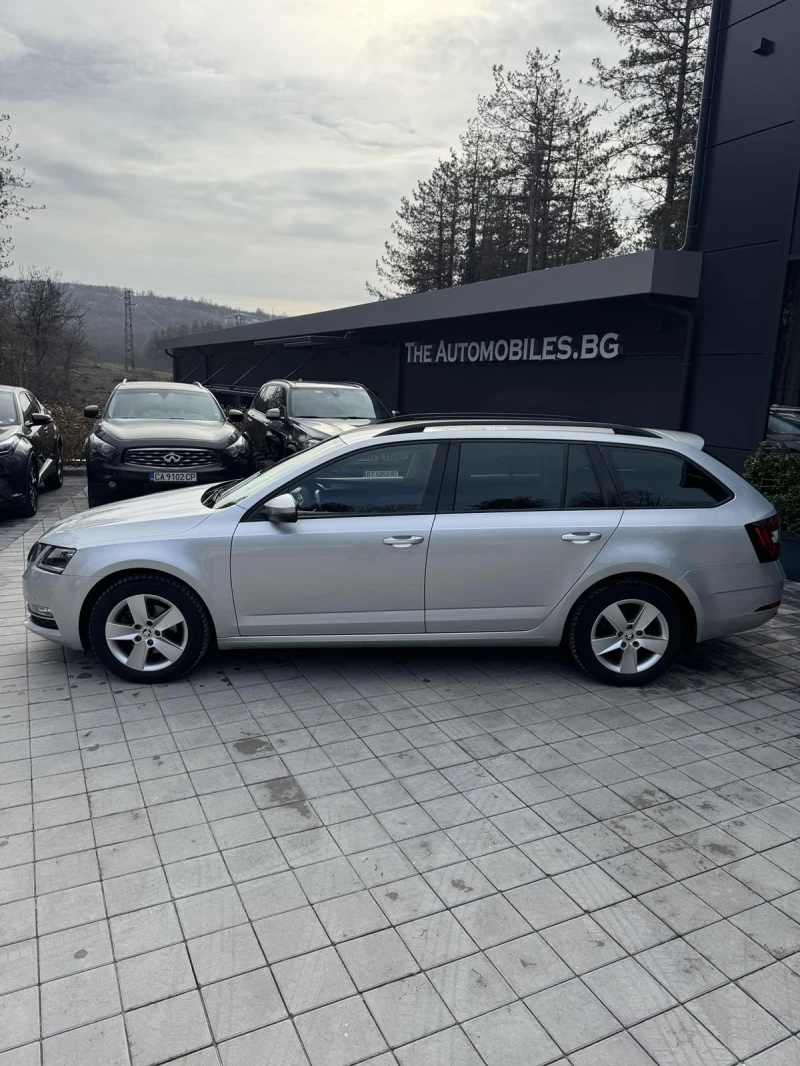 Skoda Octavia, снимка 4 - Автомобили и джипове - 48794106