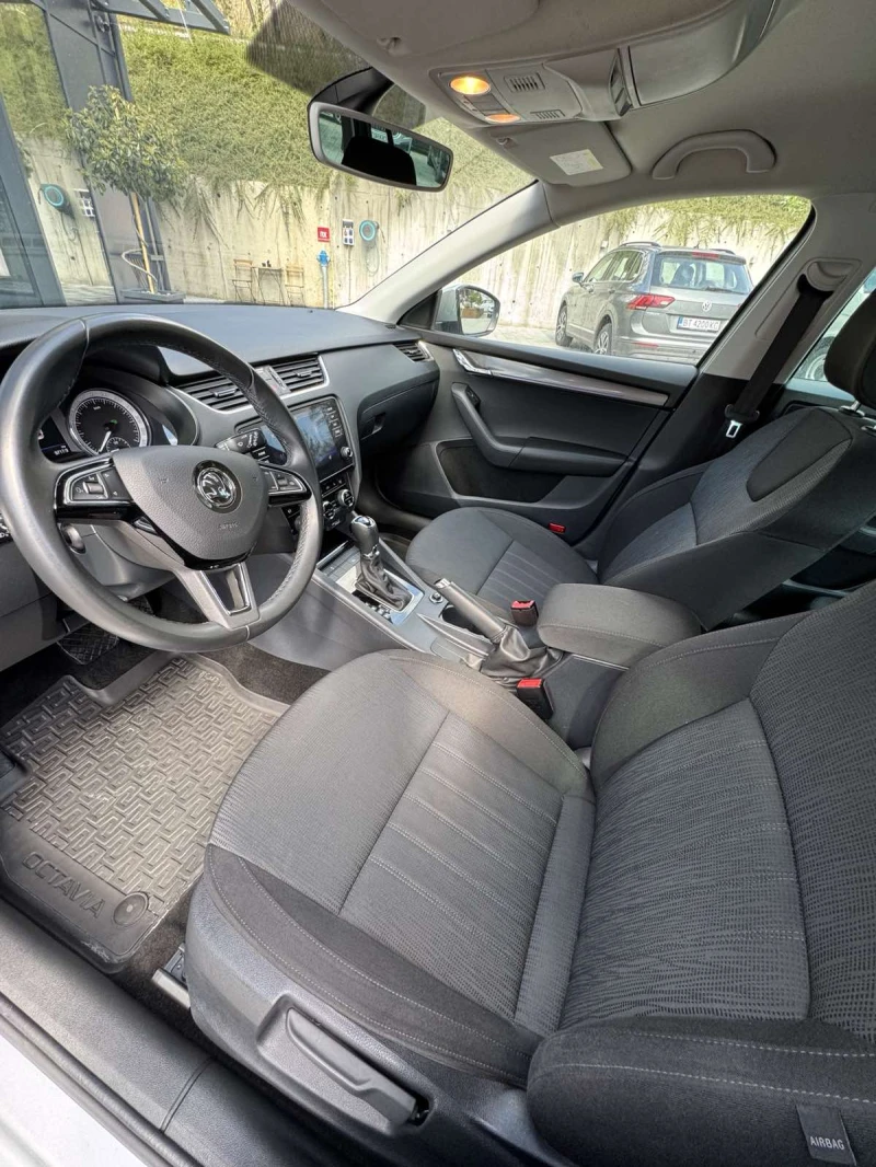 Skoda Octavia, снимка 9 - Автомобили и джипове - 48794106