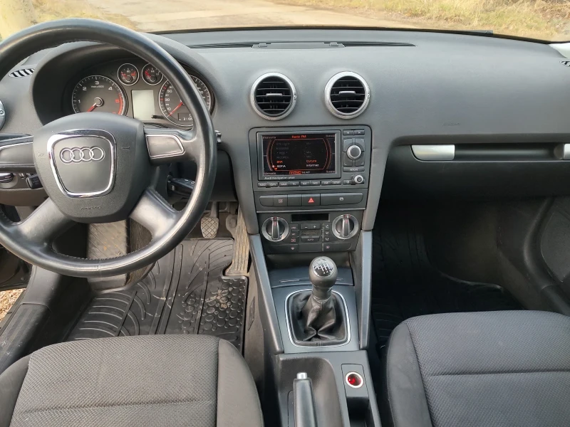 Audi A3 2.0 ТДИ Евро 5, снимка 10 - Автомобили и джипове - 48985885