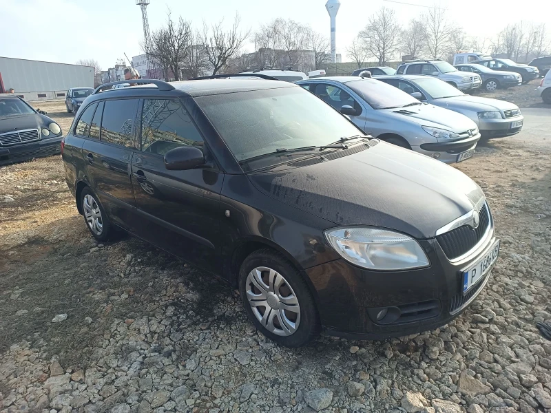 Skoda Fabia, снимка 3 - Автомобили и джипове - 49156849