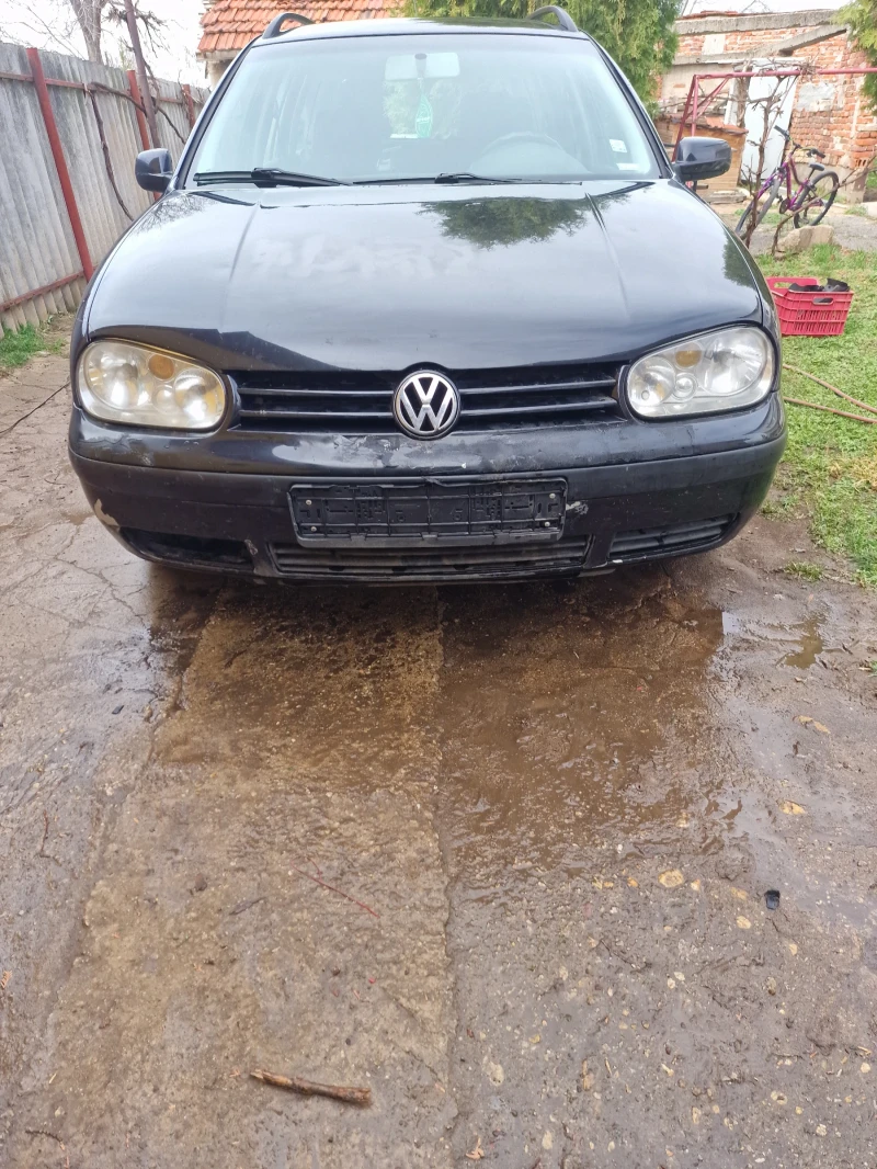 VW Golf 1.6, снимка 1 - Автомобили и джипове - 49504784