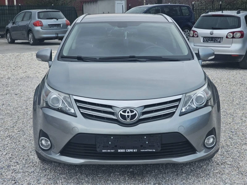 Toyota Avensis 2.0 D-4D/НАВИ/КОЖА, снимка 2 - Автомобили и джипове - 49818530