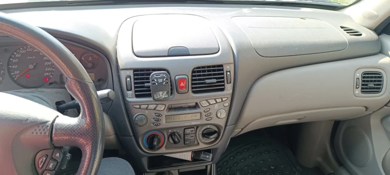 Nissan Almera Нисан Алмера 1.5 бензин, снимка 4 - Автомобили и джипове - 49931380