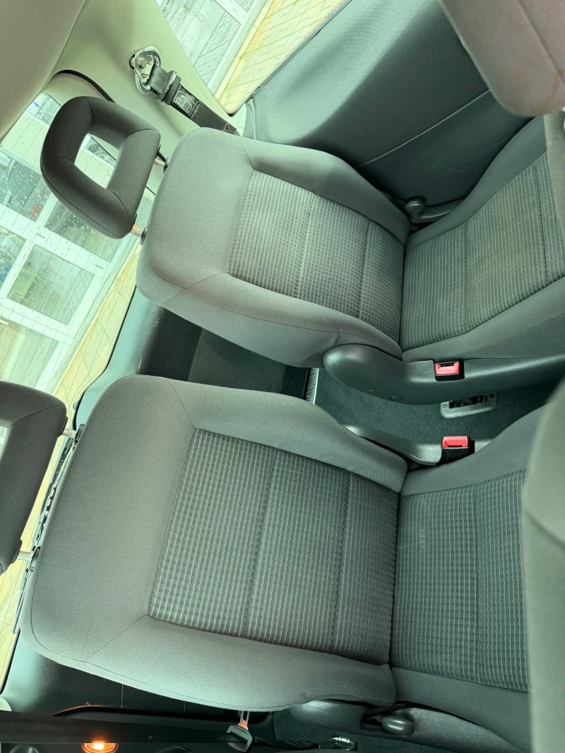 VW Sharan * 1.9TDI* TOP* 6+ 1* , снимка 14 - Автомобили и джипове - 52875099