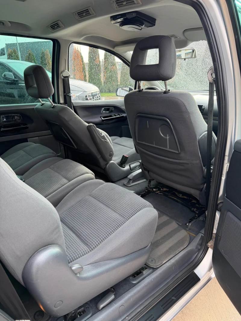 VW Sharan * 1.9TDI* TOP* 6+ 1* , снимка 12 - Автомобили и джипове - 52875099
