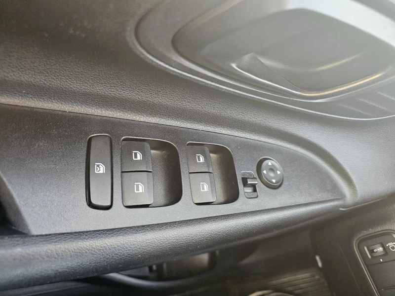 Hyundai I20 1.0 TCe 100 EDC, снимка 11 - Автомобили и джипове - 53028986