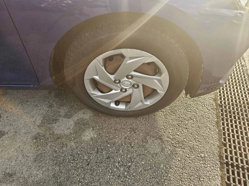 Hyundai I20 1.0 TCe 100 EDC, снимка 14 - Автомобили и джипове - 53028986