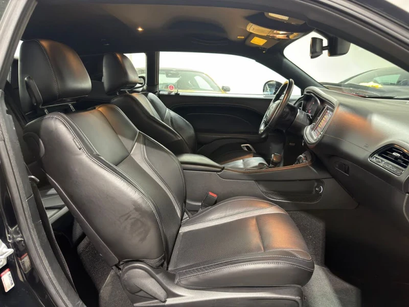 Dodge Challenger SXT* AWD* АвтоКредит* (ЦЕНА ДО БГ), снимка 8 - Автомобили и джипове - 53129920