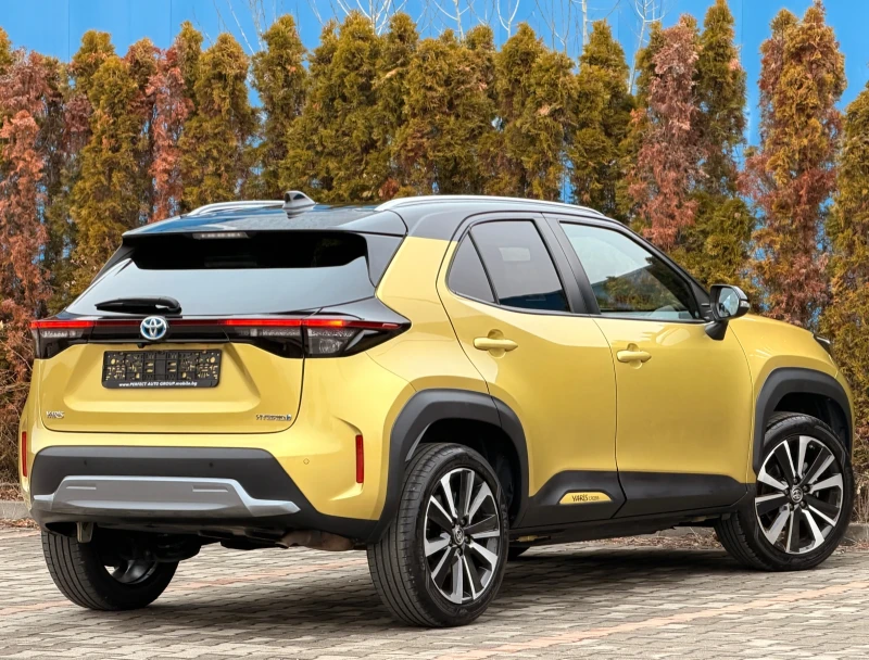 Toyota Yaris Cross 1.5HYBRID-КОЖА-LED-КYLESS-JBL-ПОДГРЕВ-FULL-УНИКАТ!, снимка 5 - Автомобили и джипове - 53215526