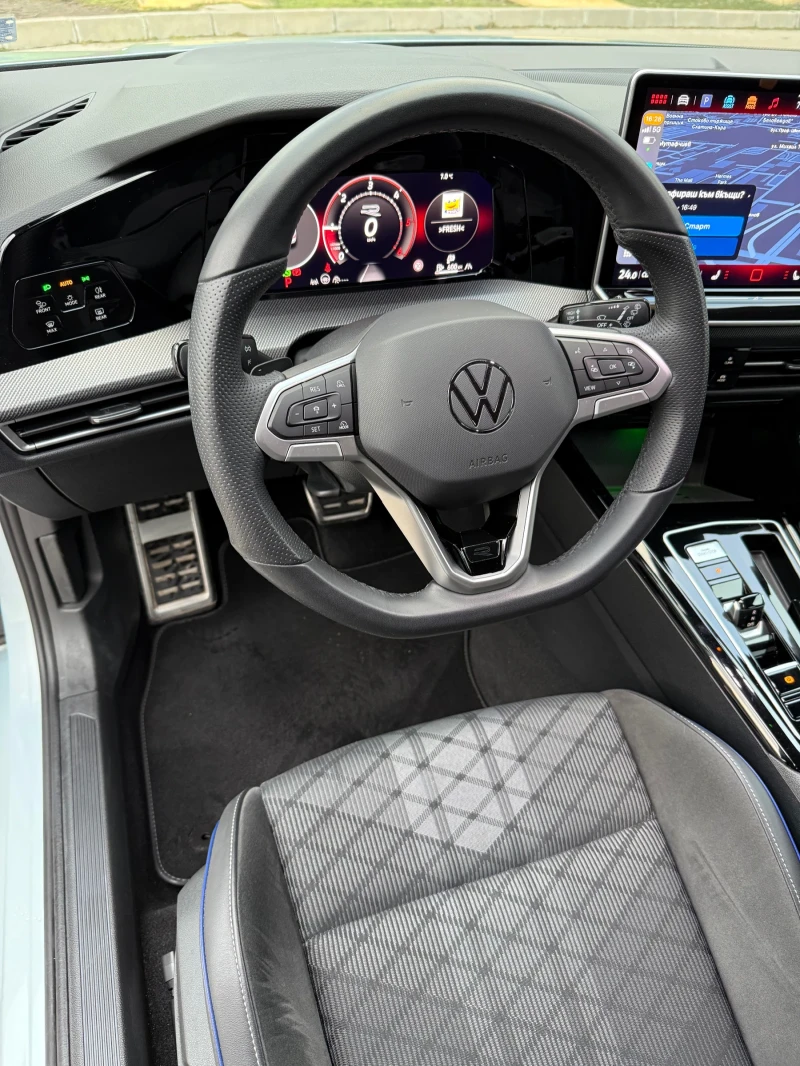 VW Golf 2.0TDI R-LINE PLUS/DSG/150/ГАРАНЦИЯ, снимка 9 - Автомобили и джипове - 53541849