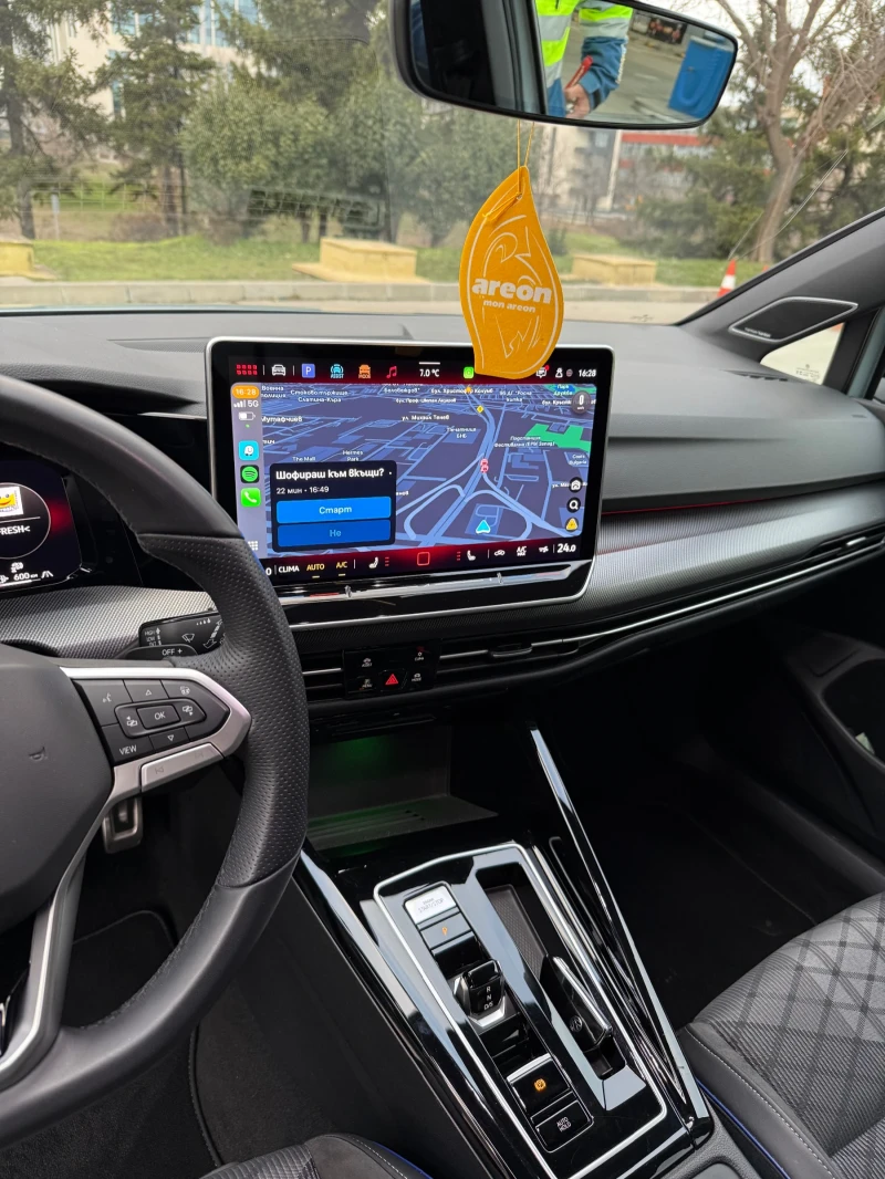 VW Golf 2.0TDI R-LINE PLUS/DSG/150/ГАРАНЦИЯ, снимка 13 - Автомобили и джипове - 53541849