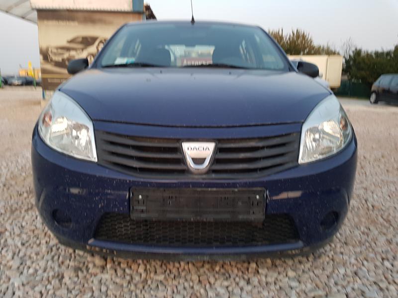 Dacia Sandero 1.4 MPI+LPG, снимка 3 - Автомобили и джипове - 26796344