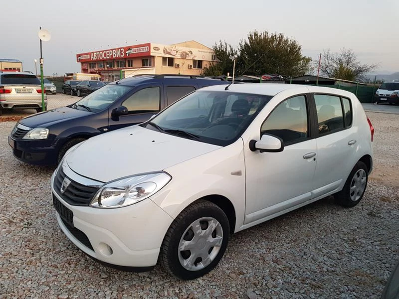 Dacia Sandero 1.4 MPI+ LPG, снимка 6 - Автомобили и джипове - 26796344