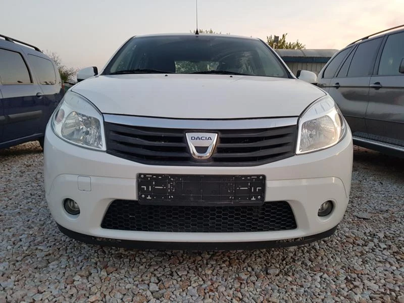 Dacia Sandero 1.4 MPI+ LPG, снимка 5 - Автомобили и джипове - 26796344