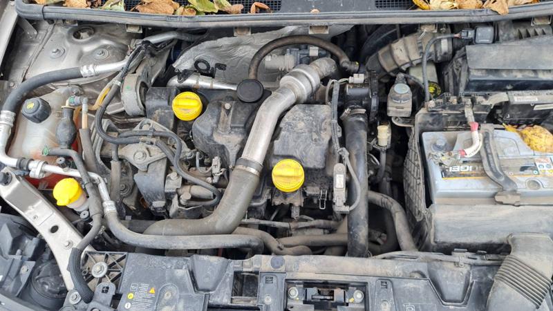 Renault Fluence 1.5 dci 110кс, снимка 5 - Автомобили и джипове - 34388462