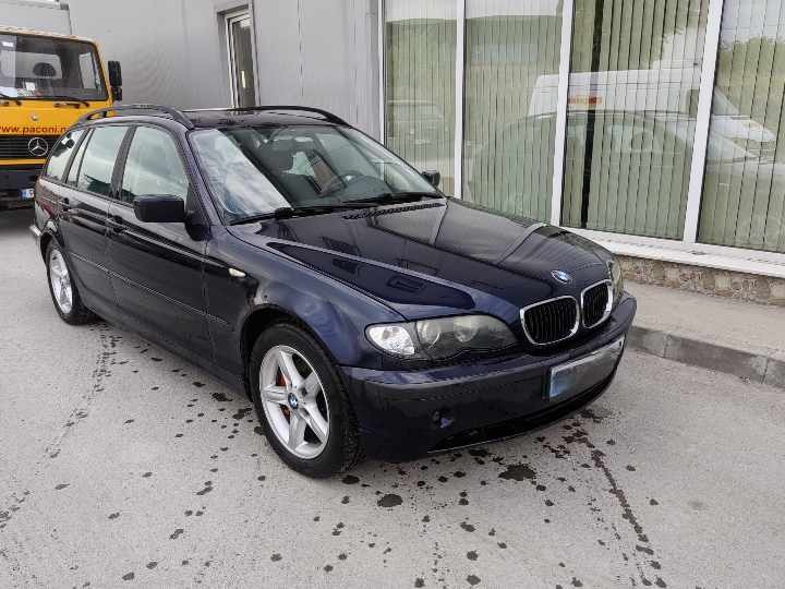 BMW 320, снимка 1 - Автомобили и джипове - 46039328