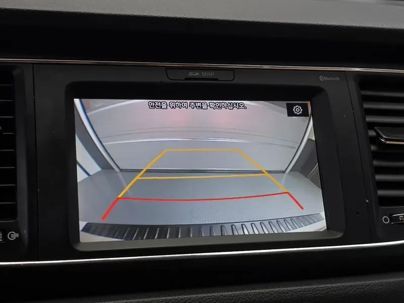 Kia Carnival 9-Seater Luxury, снимка 15 - Автомобили и джипове - 56355184