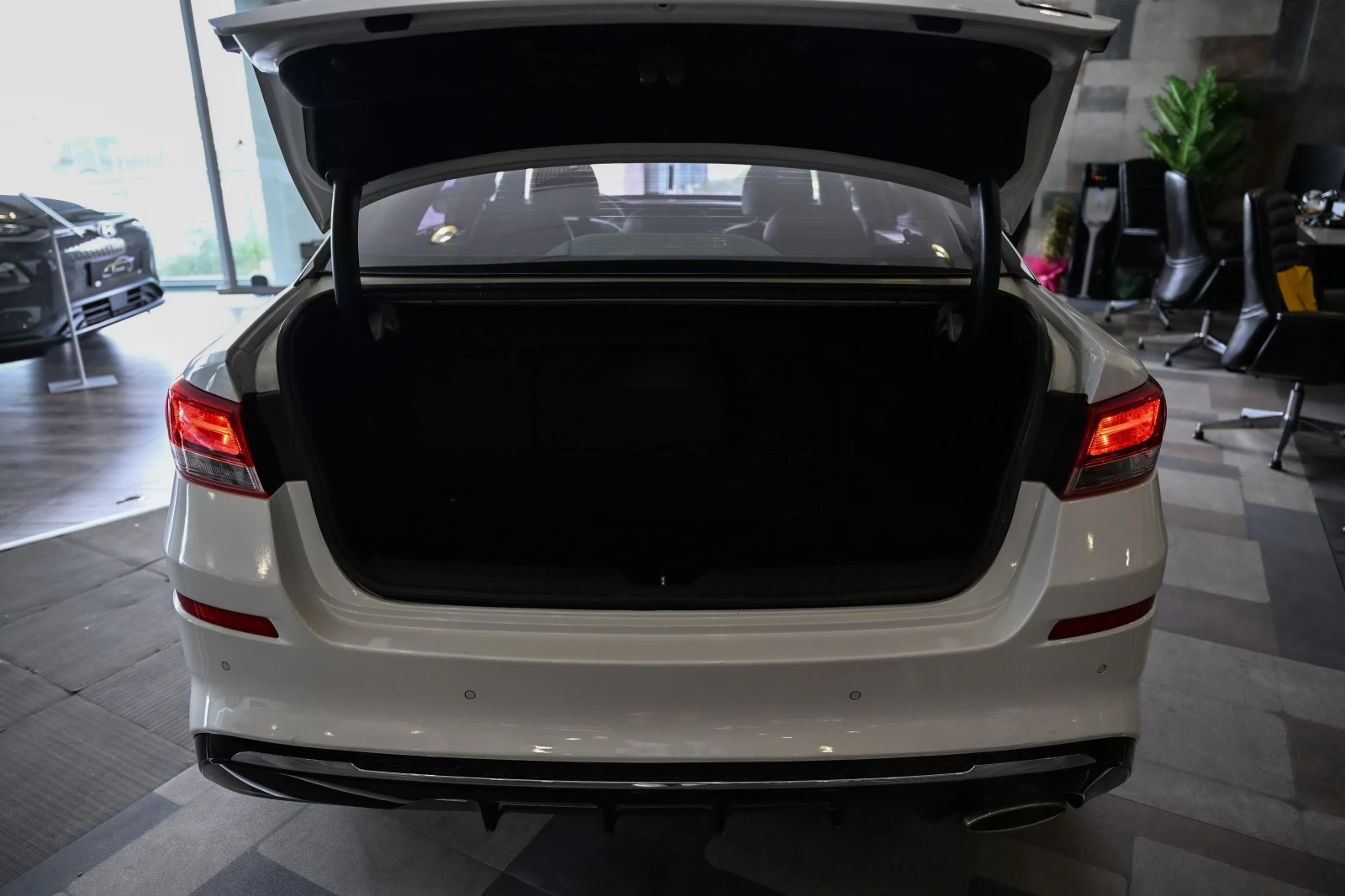 Kia K5 2.0       | Mobile.bg   16