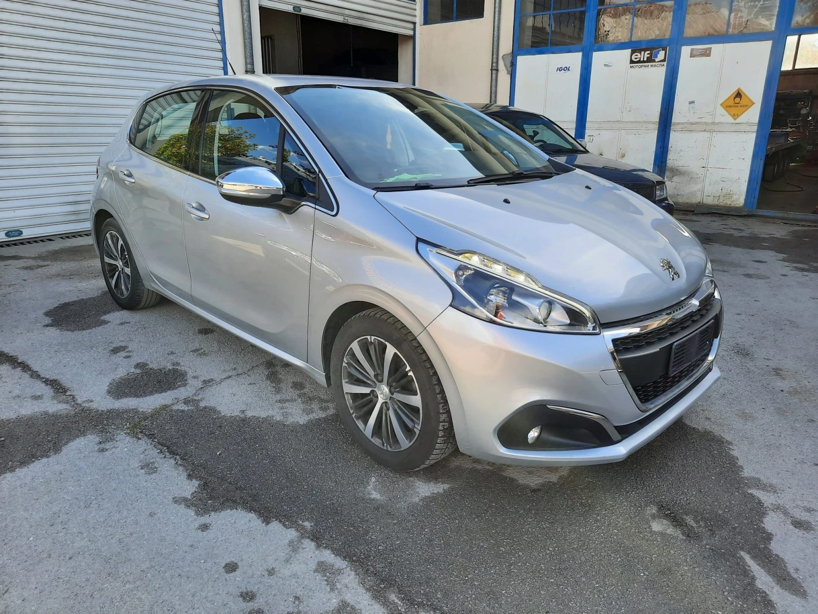 Peugeot 208 1.6 HDI* euro 6B* 75hp. - изображение 2