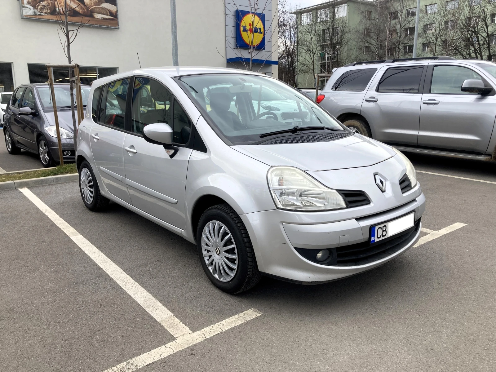 Renault Modus 1.2 - изображение 2