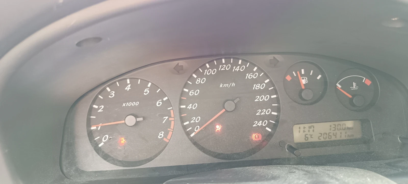 Nissan Almera Нисан Алмера 1.5 бензин - изображение 5