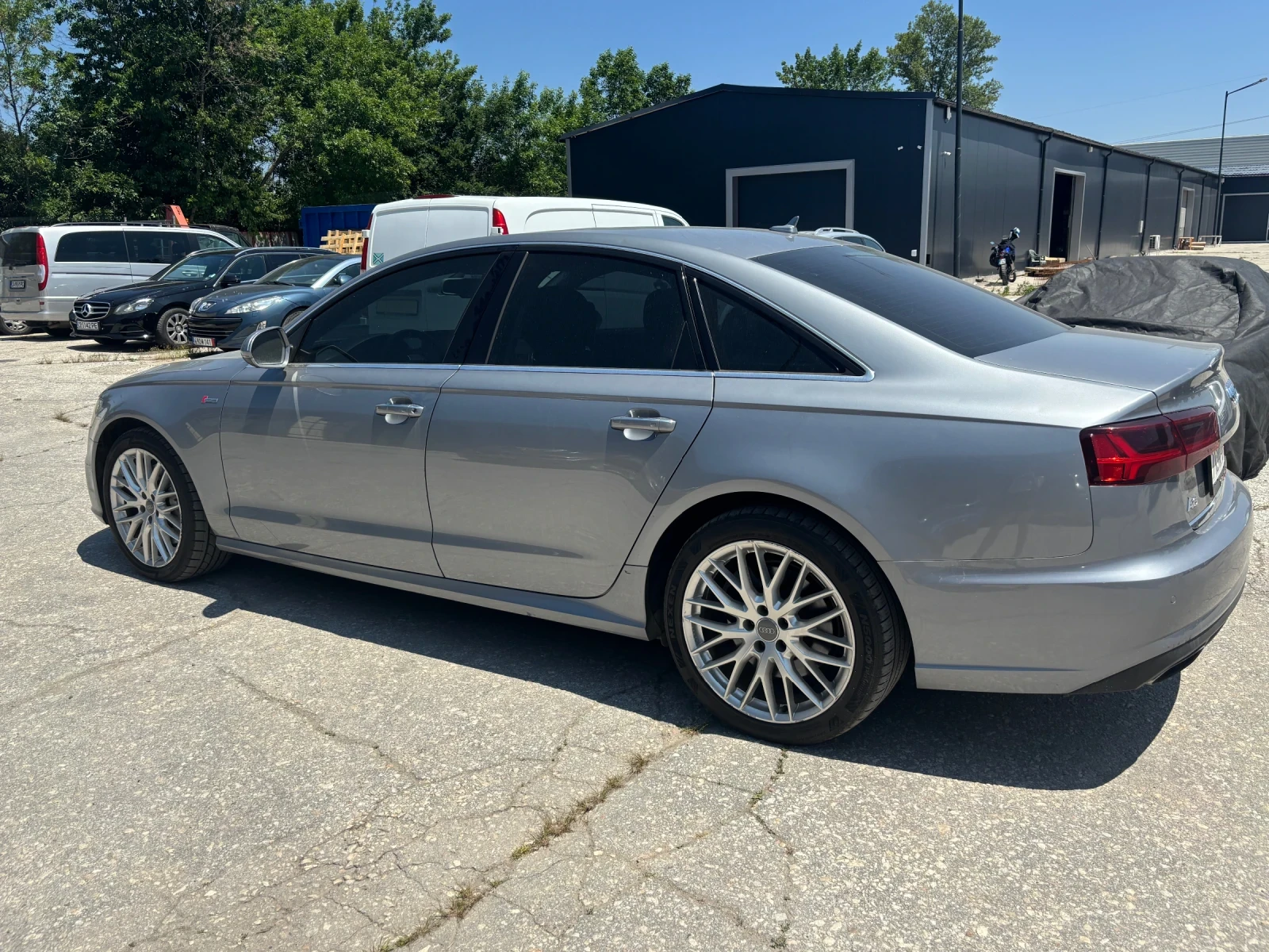 Audi A6 Sline 3.0 tfsi - изображение 4