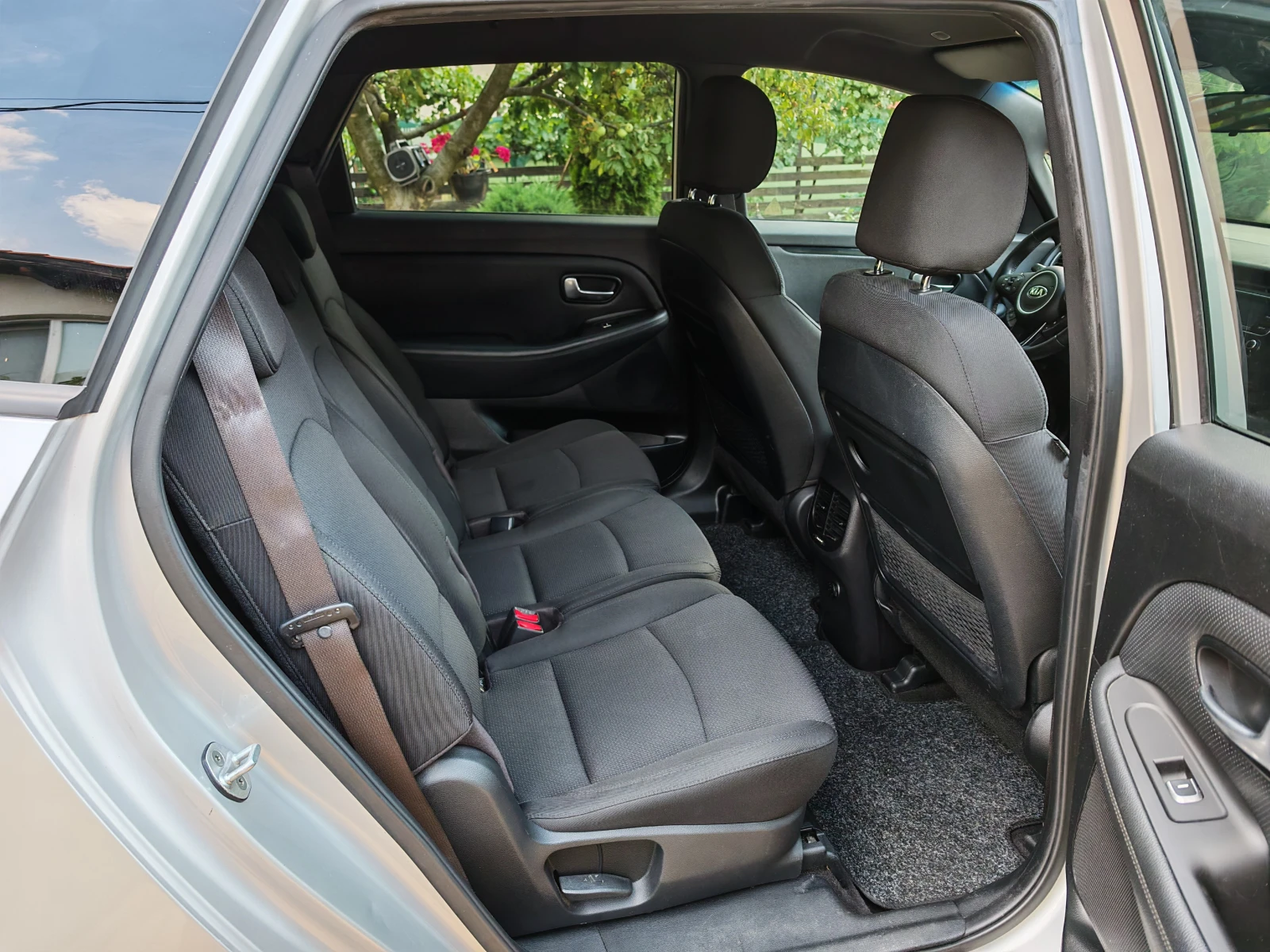 Kia Carens 1.7CRDI-Камера - изображение 10