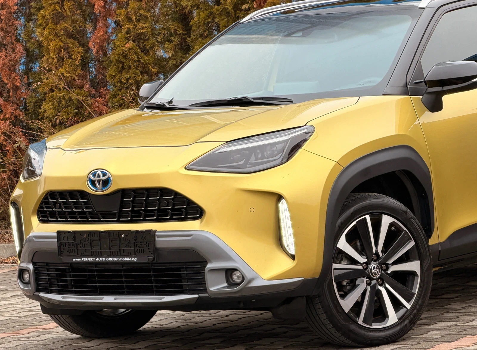 Toyota Yaris Cross 1.5HYBRID-КОЖА-LED-КYLESS-JBL-ПОДГРЕВ-FULL-УНИКАТ! - изображение 2