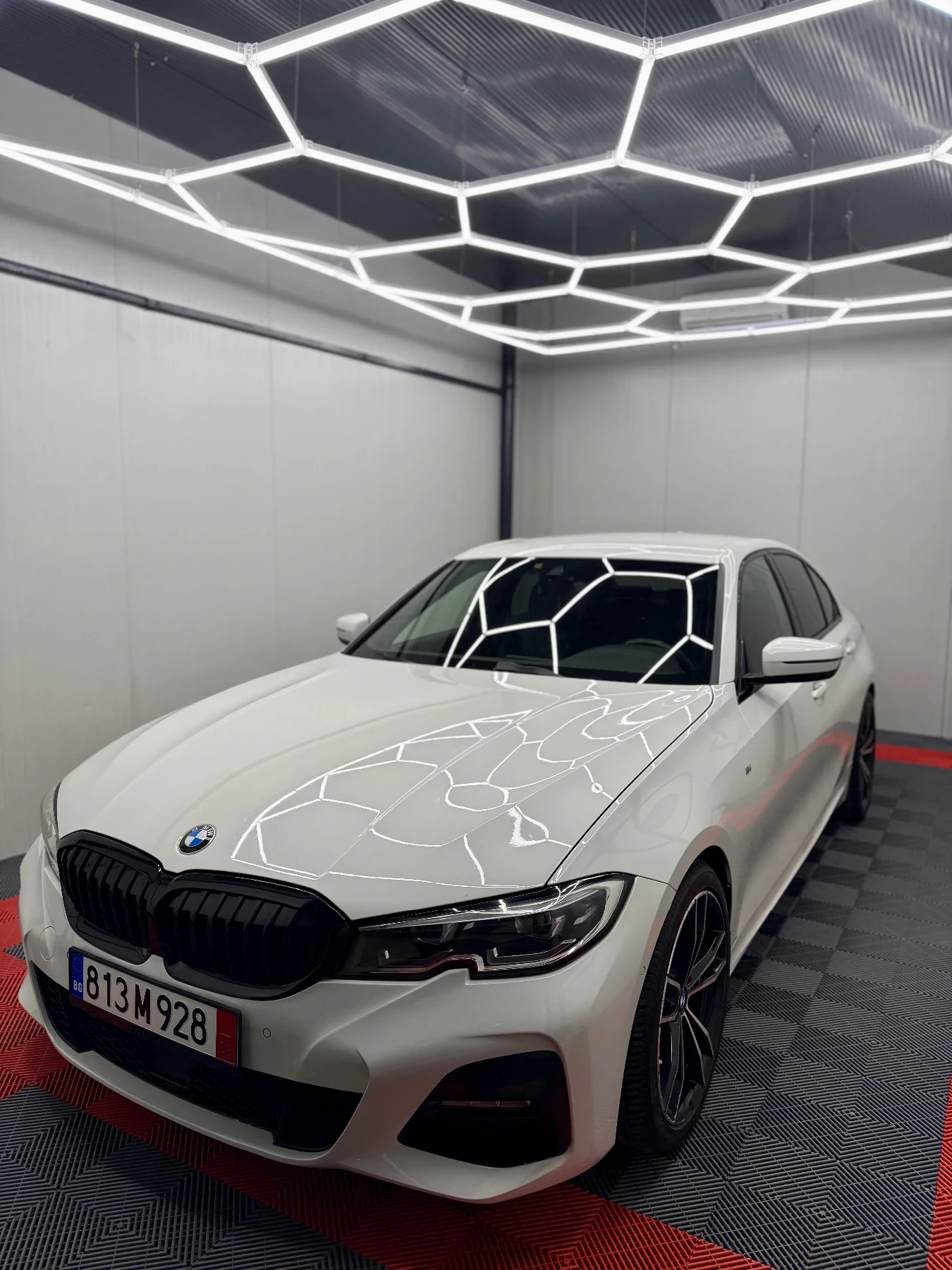 BMW 320 M-SPORT/ADAPTIVE LED/VIRTUAL COCKPIT/DISTRONIC - изображение 3