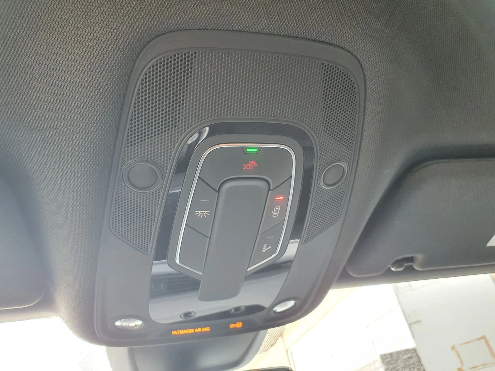 Audi E-Tron, снимка 13 - Автомобили и джипове - 53890325