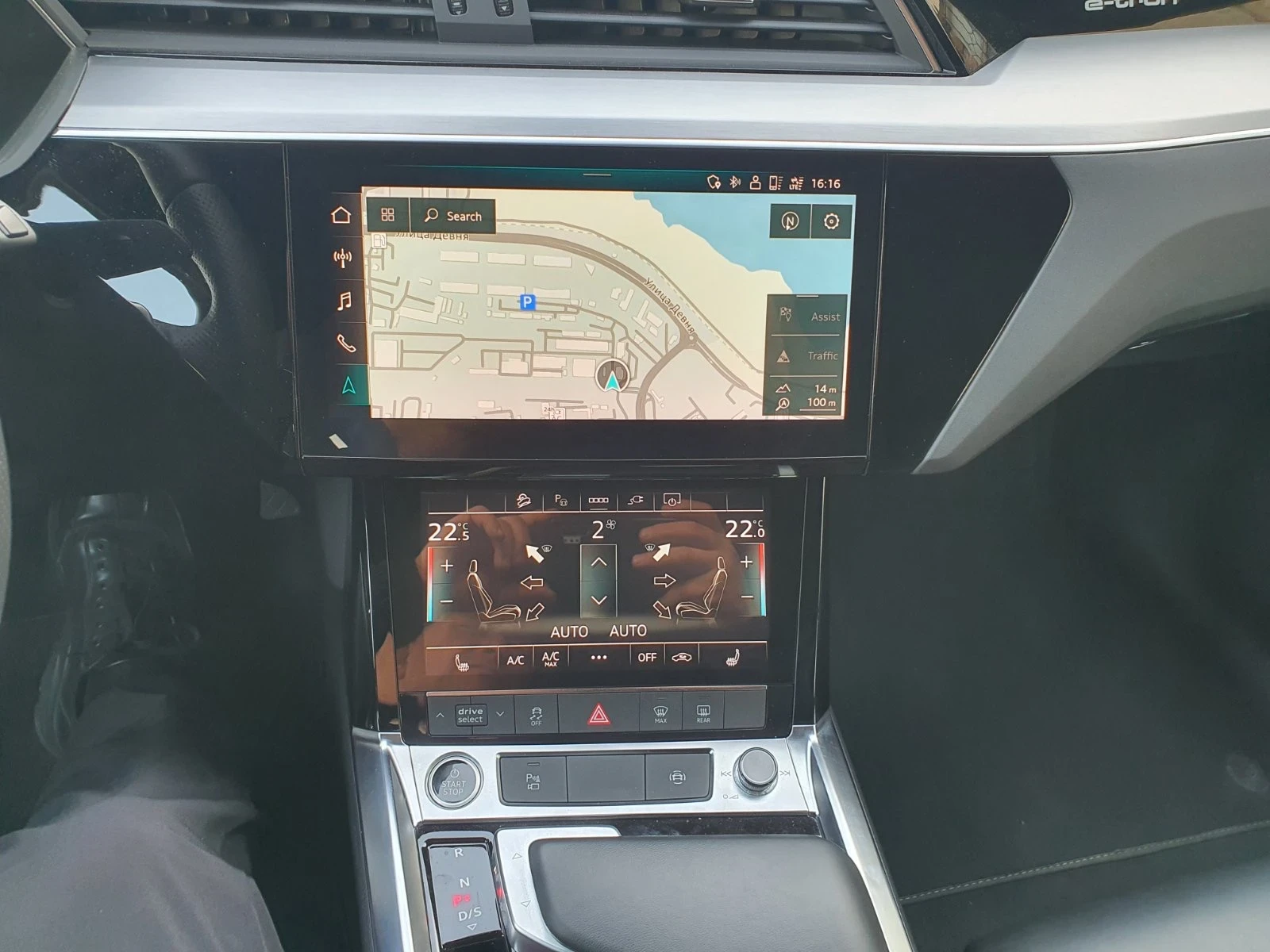 Audi E-Tron, снимка 11 - Автомобили и джипове - 53890325